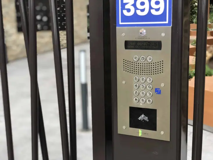 interphone gsm connecté